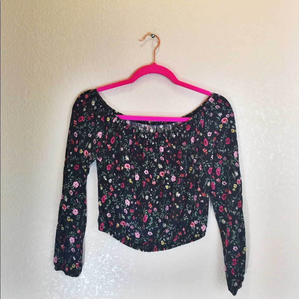Forever 21 long sleeve cotton top