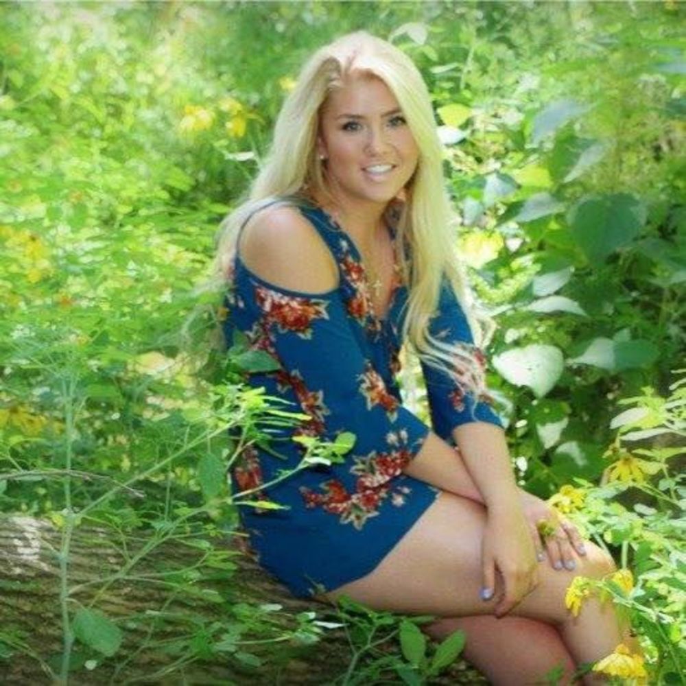 Meet your Posher, Michaela