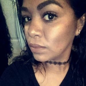Meet your Posher, Lourdes
