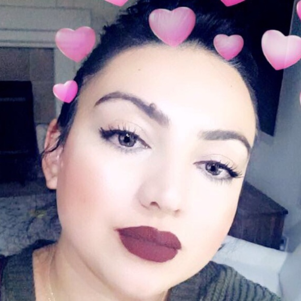 Meet your Posher, Zahra