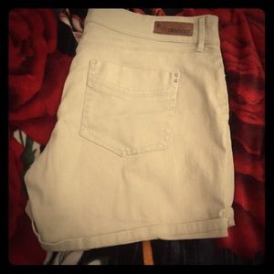 Levi’s Jean shorts