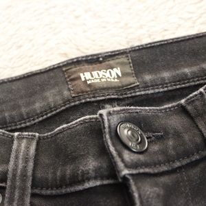 Hudson Skinny Jeans in Black