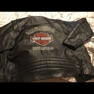 Men’s large Harley Davidson leather jacket