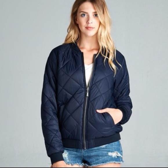 Quilted Padded Bomber Jacket. - Picture 2 of 3