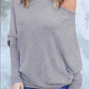 Off shoulder lightweight sweater
