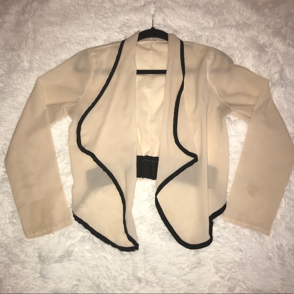 Cream colored chiffon lightweight blazer