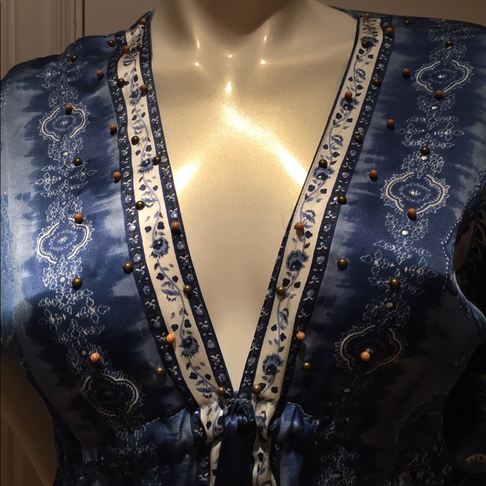 SINGLE DRESS - 100% Silk Blue/White Dress - Picture 3 of 4