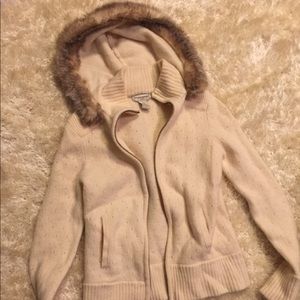 🎉💕SALE💕 Banana Republic Faux Fur Hooded Jacket