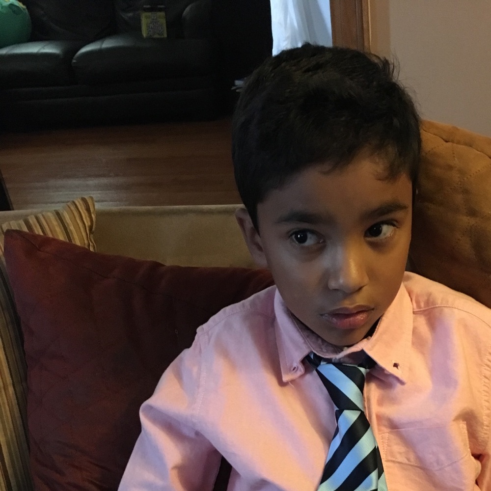 Meet your Posher, Deyaniris