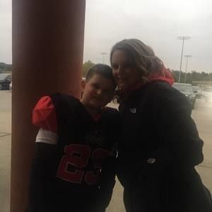 Meet your Posher, Dena