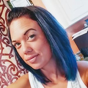 Meet your Posher, Ala