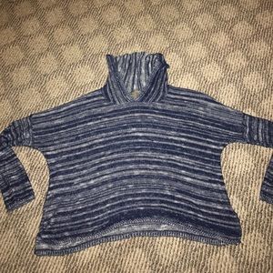 Blue cropped sweater