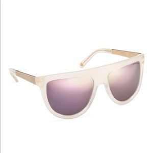 🛍🛍🛍Authentic Henri Bendel sunglasses MAKE OFFER