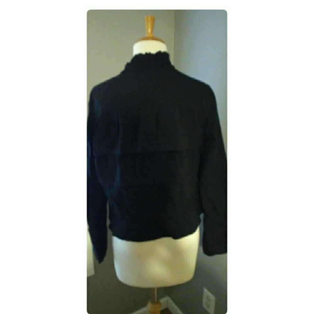 Lightweight jacket - Picture 2 of 3