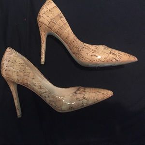 Cork/ wood looking heels!