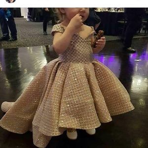 Meet your Posher, Maryam