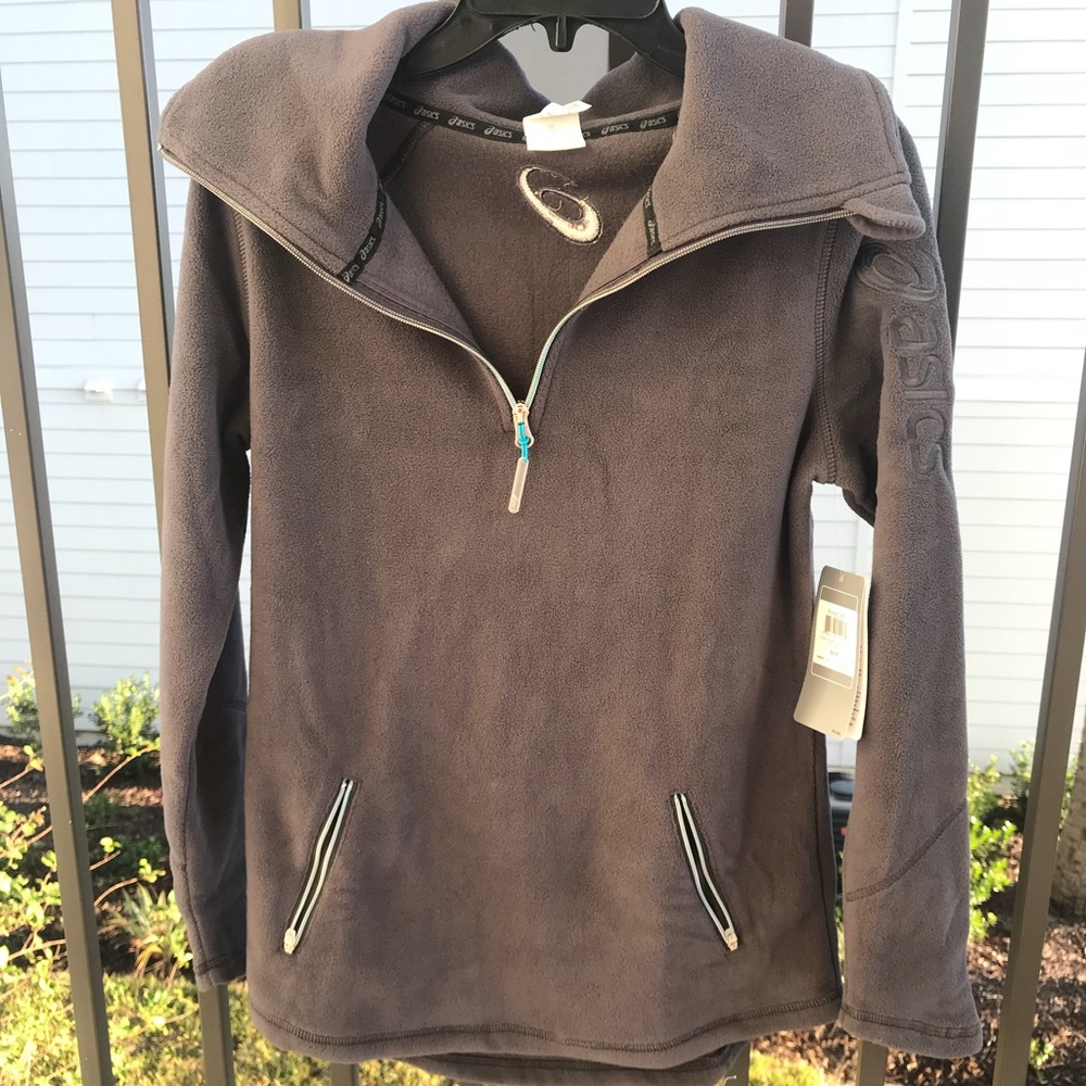 Asics gray fleece out wear new