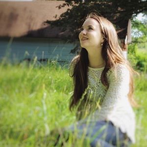 Meet your Posher, Julia