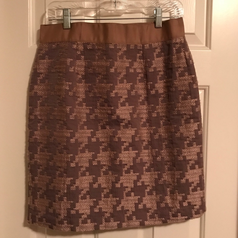 Loft skirt