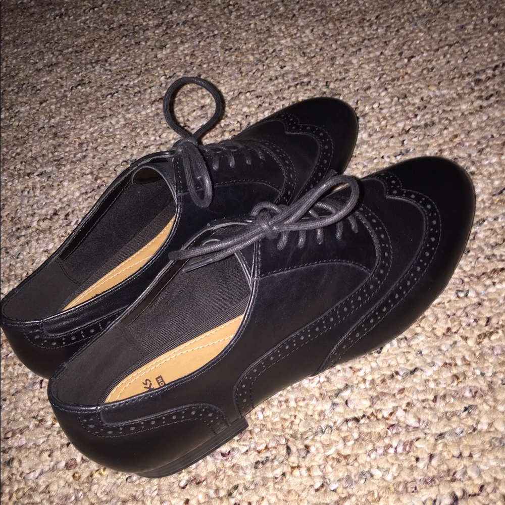 Clark’s Shoe