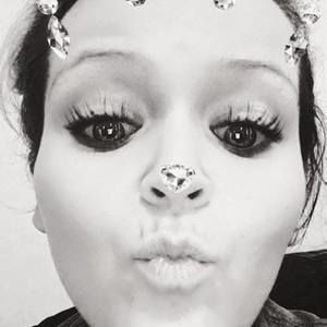 Meet your Posher, Stephanie marie