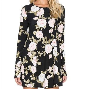 Show Me Your MuMu Tyler Tunic in Bella Rosa