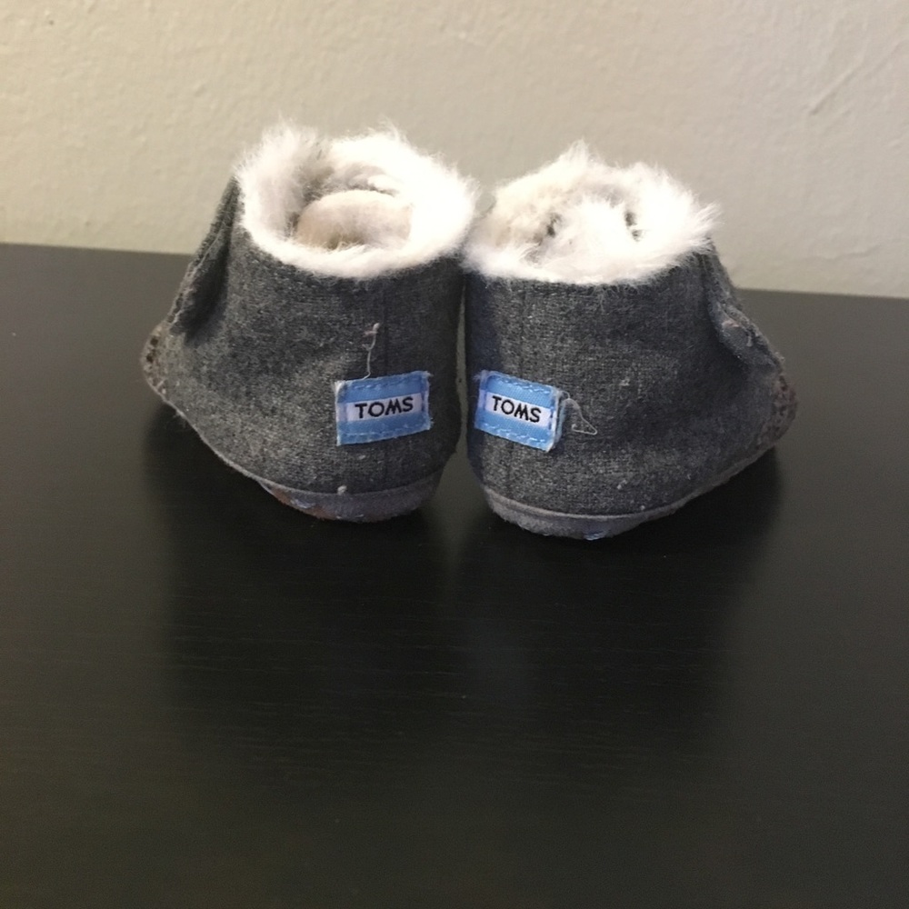 Baby shoes - Picture 3 of 5