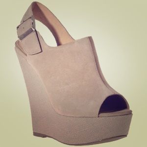 Steve Madden Wedges
