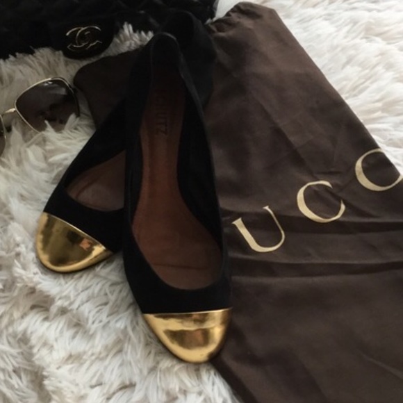 Schutz flat - Picture 1 of 4