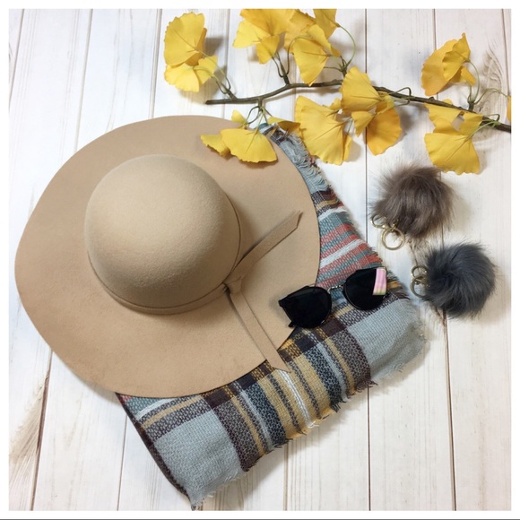 ✨RESTOCKED✨Beige boho bow floppy hat - Picture 2 of 7