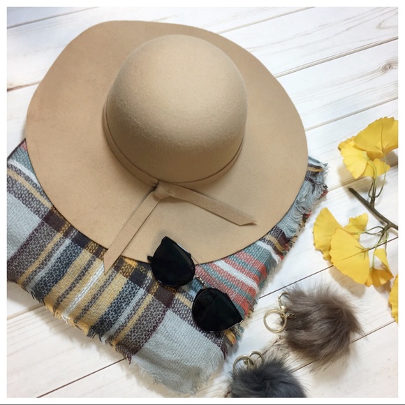 ✨RESTOCKED✨Beige boho bow floppy hat - Picture 3 of 7