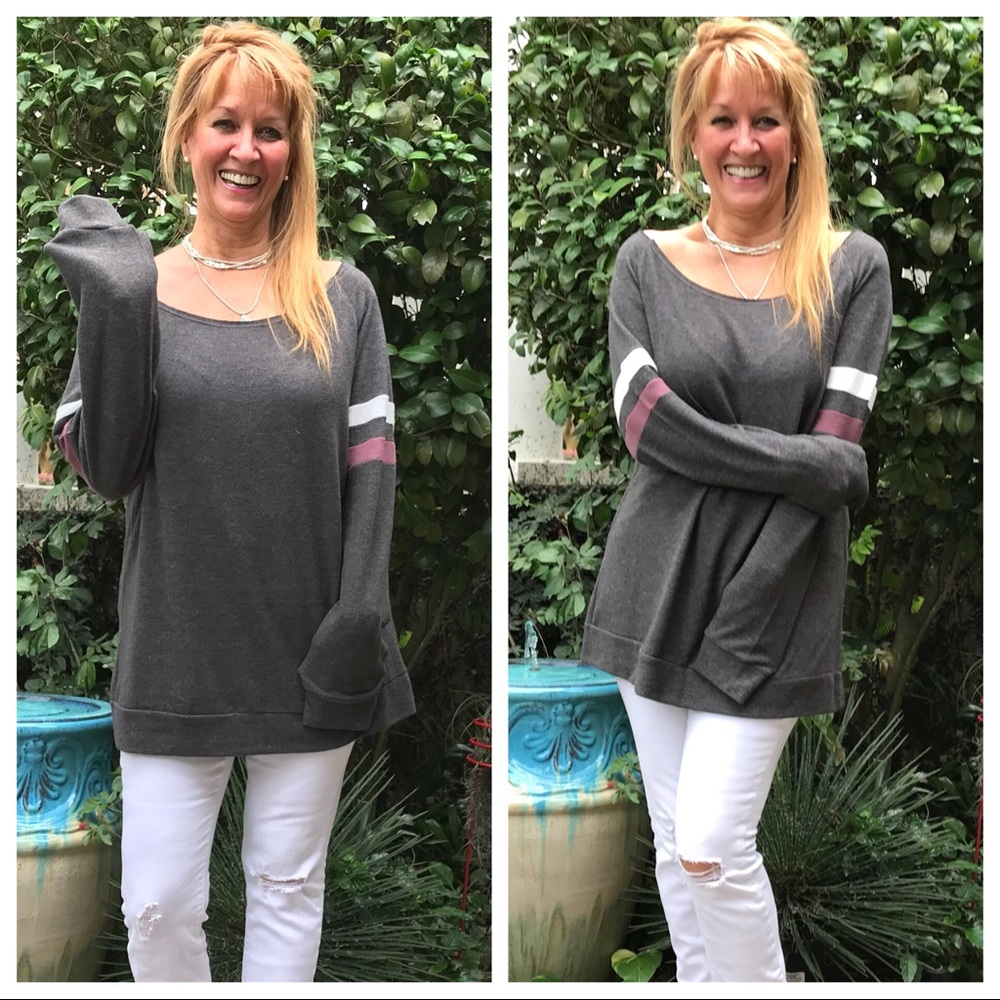 ♥️SOLD  1️⃣L Color Block Brushed Cashmere Top - Picture 2 of 8
