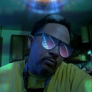 Meet your Posher, Daemion