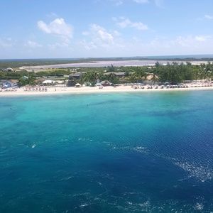 Meet your Posher, Vivian