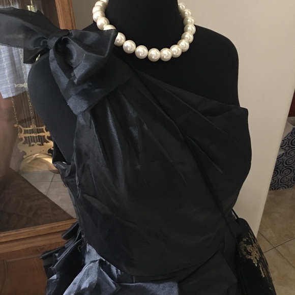 Wedding in France, perfect in a Vera Wang WHITE❤️ - Picture 6 of 8