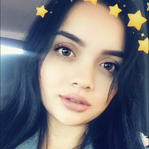 Meet your Posher, Itzel