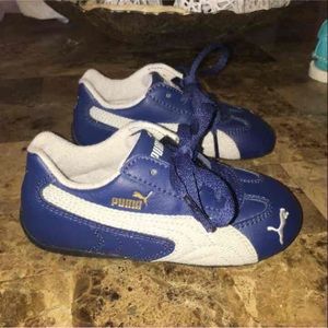 Toddler Pumas size 7c