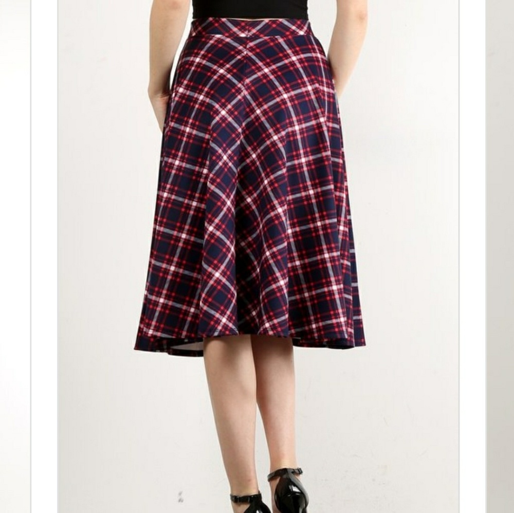 💥PLAID, KNEE LENGTH - Picture 4 of 5