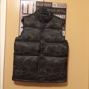 Puffer vest