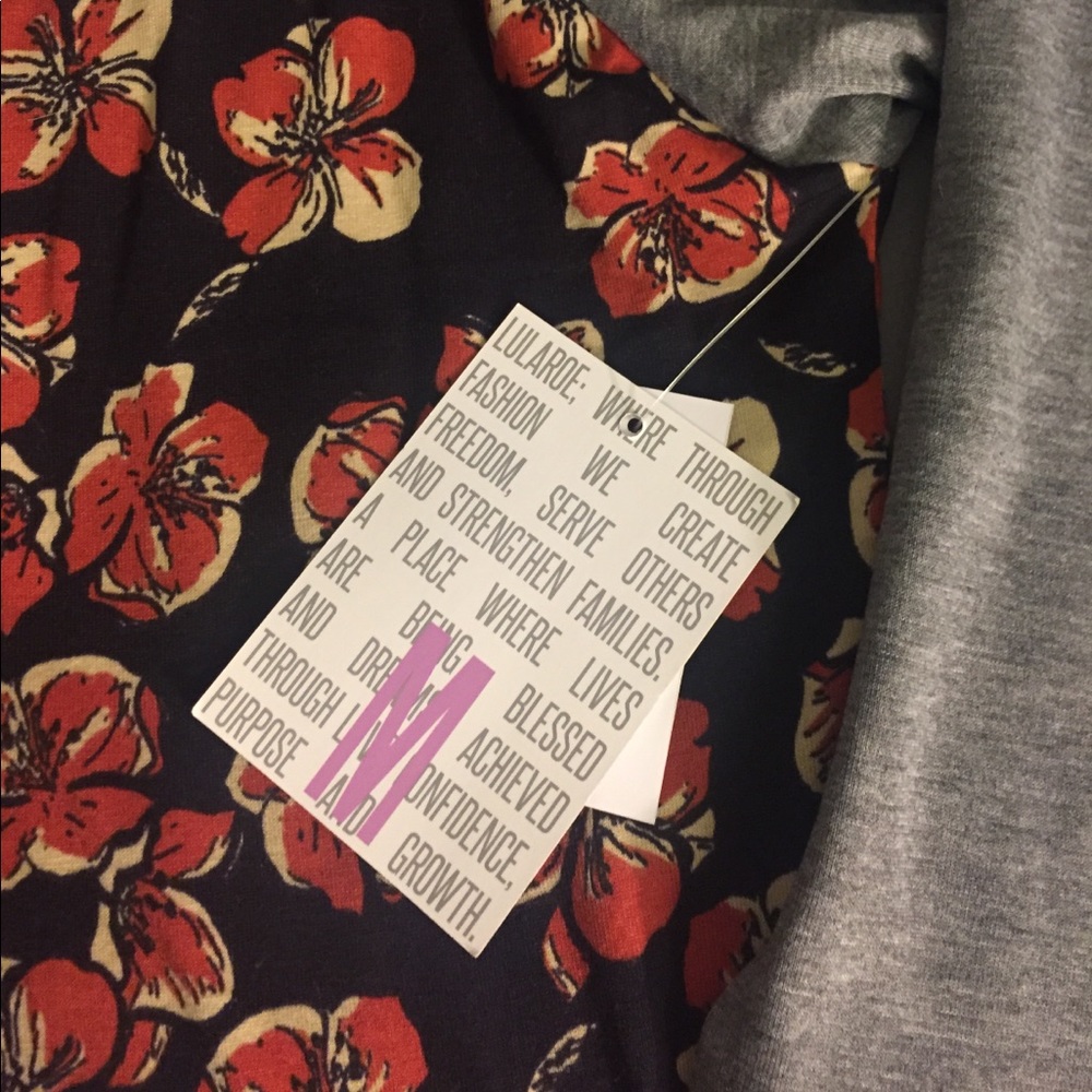 Lularoe Randy - NWT size M - Picture 4 of 5