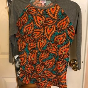 Gorgeous Vibrant LulaRoe Randy Tee