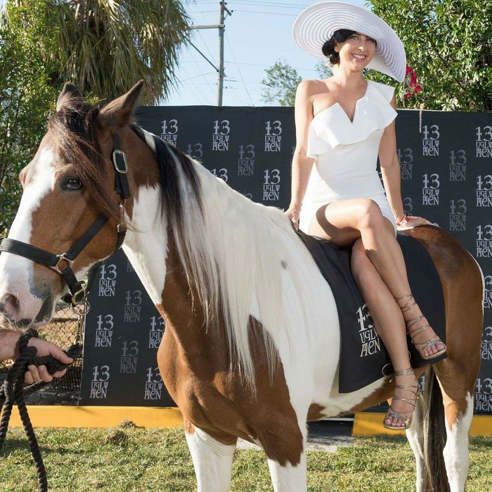 Meet your Posher, Deidre