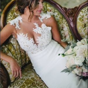 Pronovias Vicenta Wedding Dress