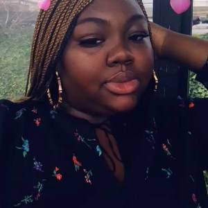 Meet your Posher, Brëya