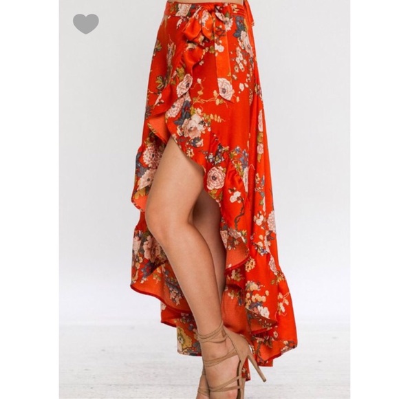 Wrap Skirt Hi Lo with Floral Print - Picture 2 of 4
