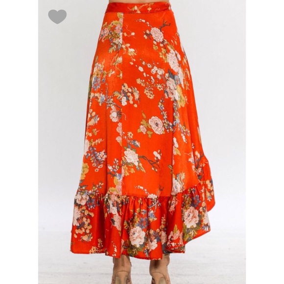 Wrap Skirt Hi Lo with Floral Print - Picture 3 of 4