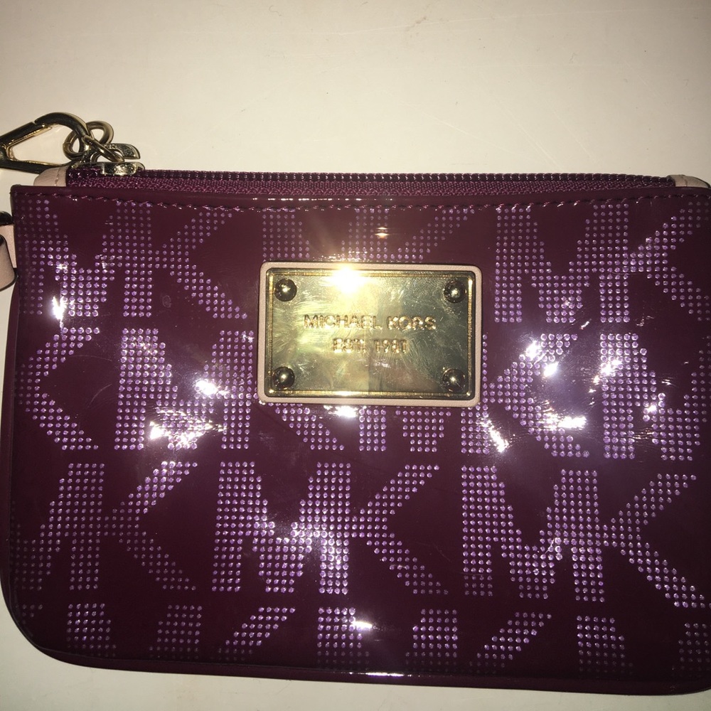 Michael Kors wristlet