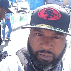 Meet your Posher, Jonathan