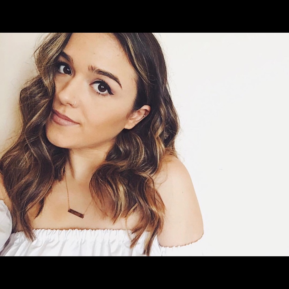 Meet your Posher, Mel