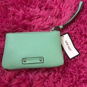 NINE WEST wristlet